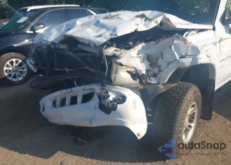 2000 Dodge Dakota Slt/Sport from USA, damaged, VIN 1B7GG22N8YS515780